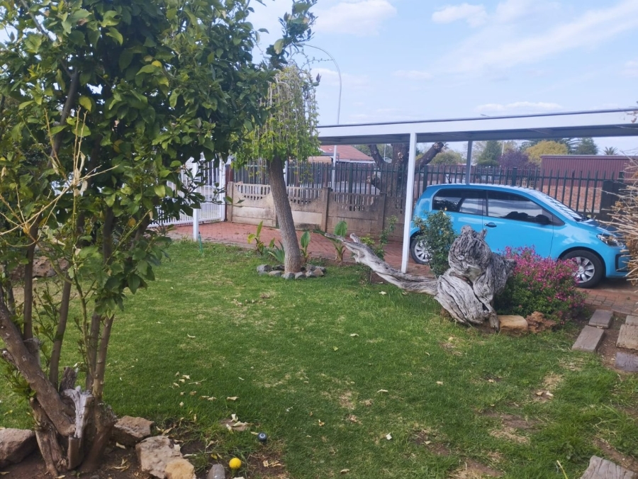 To Let 3 Bedroom Property for Rent in Bayswater Free State